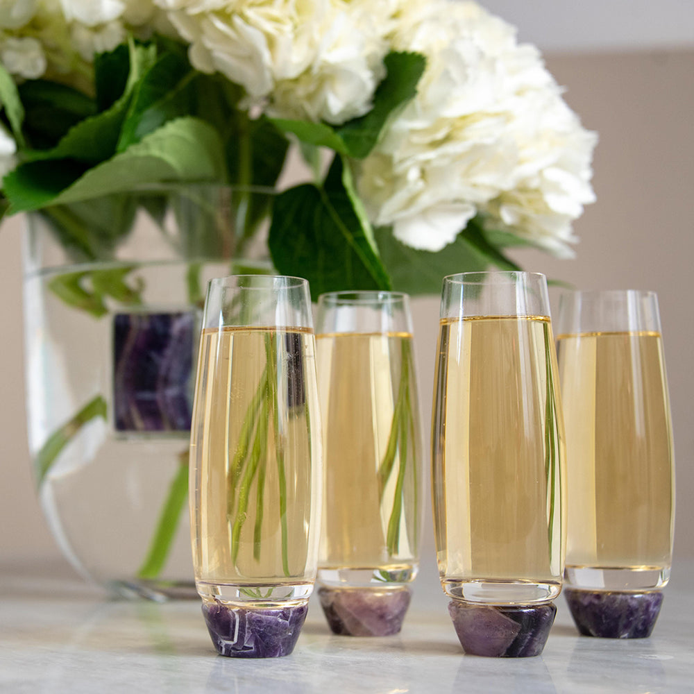 https://www.annanewyork.com/cdn/shop/files/Elevo-Champagne-Glasses-ELE-CGS2-84L-02_62808636-ab66-4229-92e6-db408ab38040_1000x1000.jpg?v=1696545545