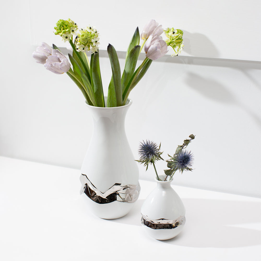 Talianna Oro Bud Vase, White w/Silver - ANNA New York